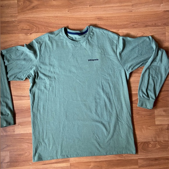 Patagonia Long Sleeve P-6 Logo Responsibili-Tee T-Shirt Men’s L Sage/Army Green - Picture 3 of 6